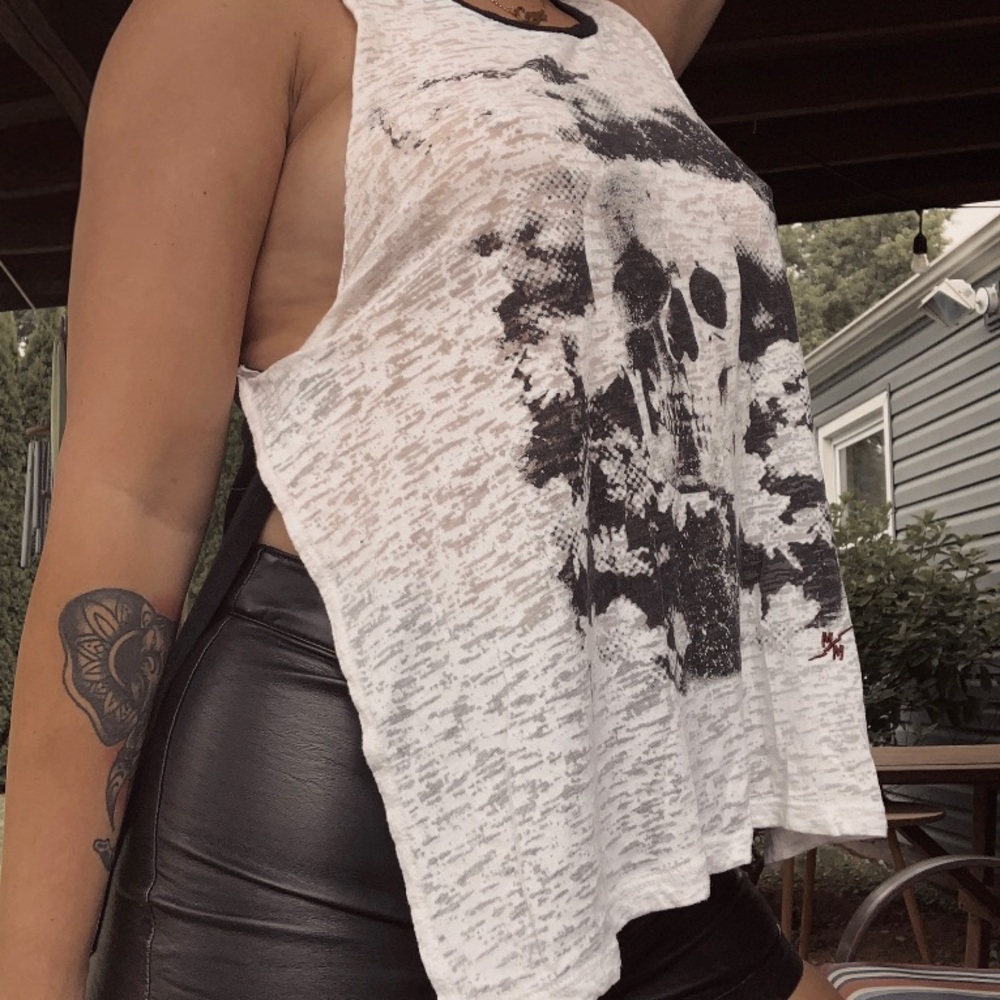 Metal Mulisha skull tank